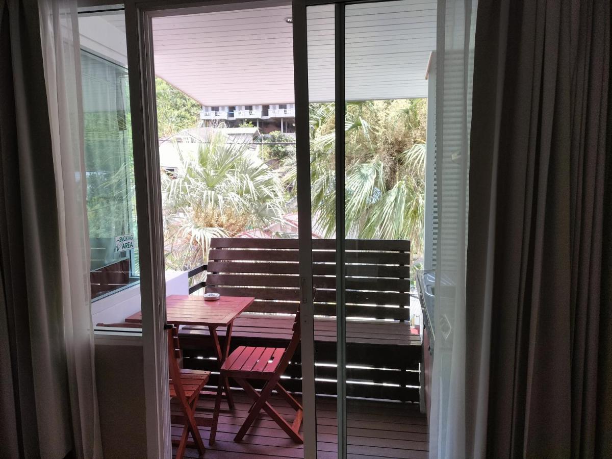 Kata Beach Studio Phuket Eksteriør billede