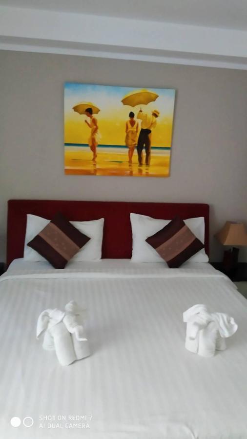 Kata Beach Studio Phuket Eksteriør billede